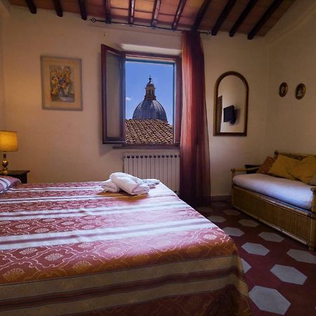 B&B Dei Rossi Siena Exterior photo