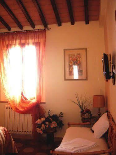B&B Dei Rossi Siena Exterior photo